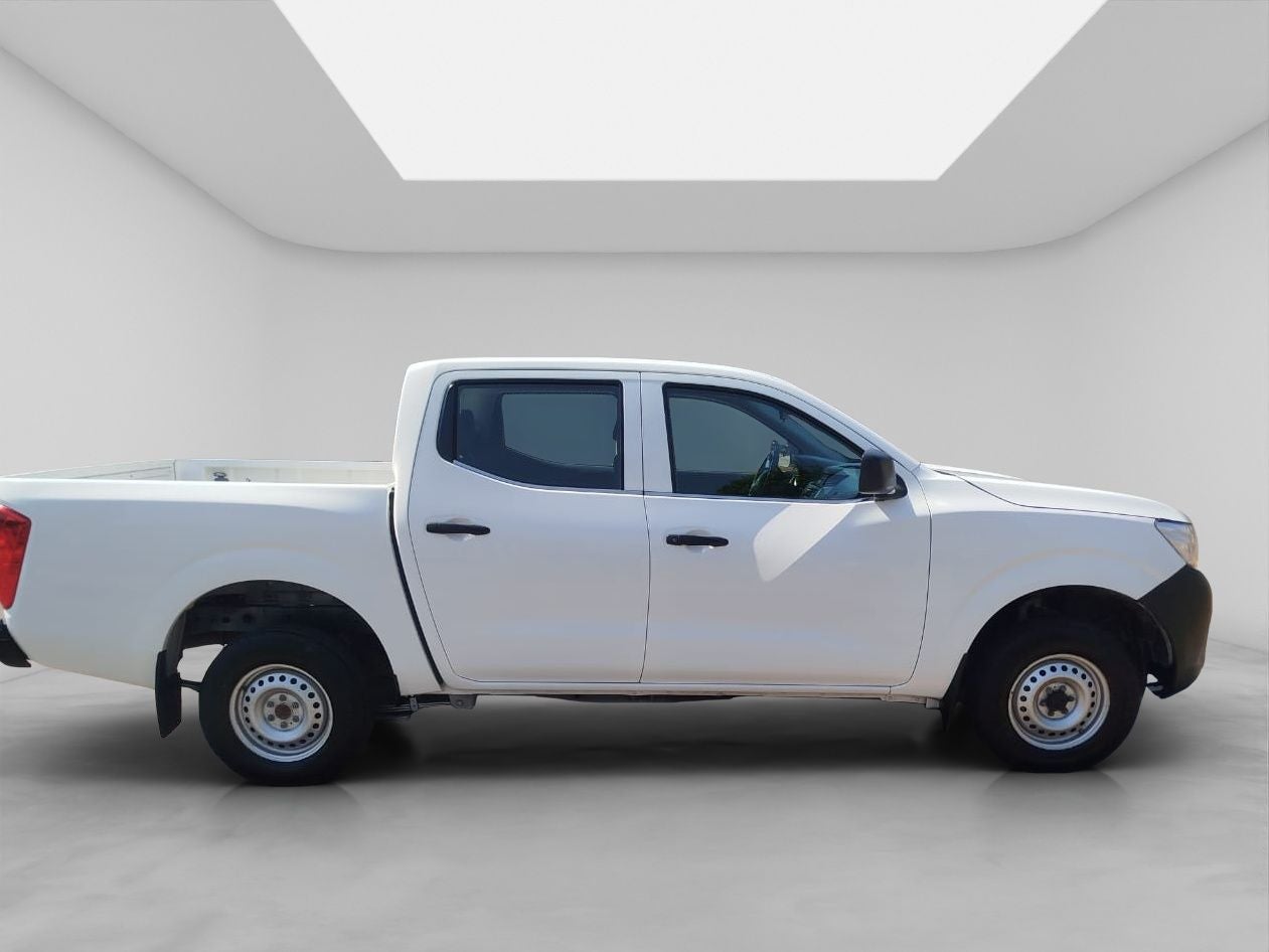 2020 Nissan NP300 2.4 Doble Cabina Se Aa Pack Seg Mt