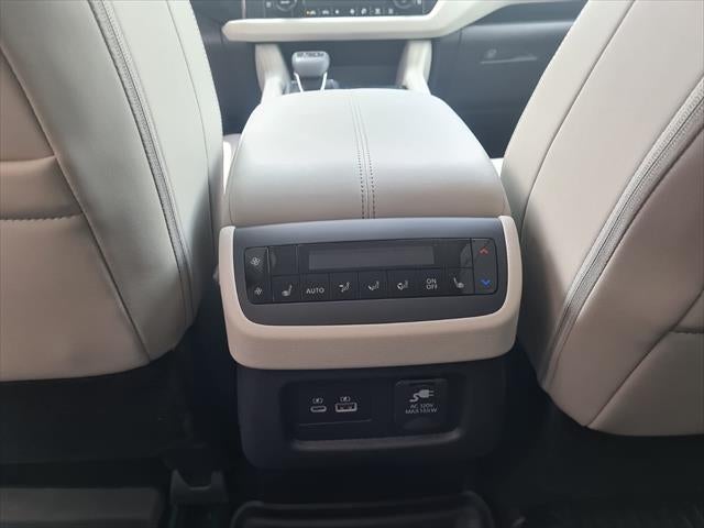 2024 Nissan Pathfinder 3.5 Platinum At