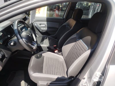 2023 Renault Duster 1.3 Iconic At