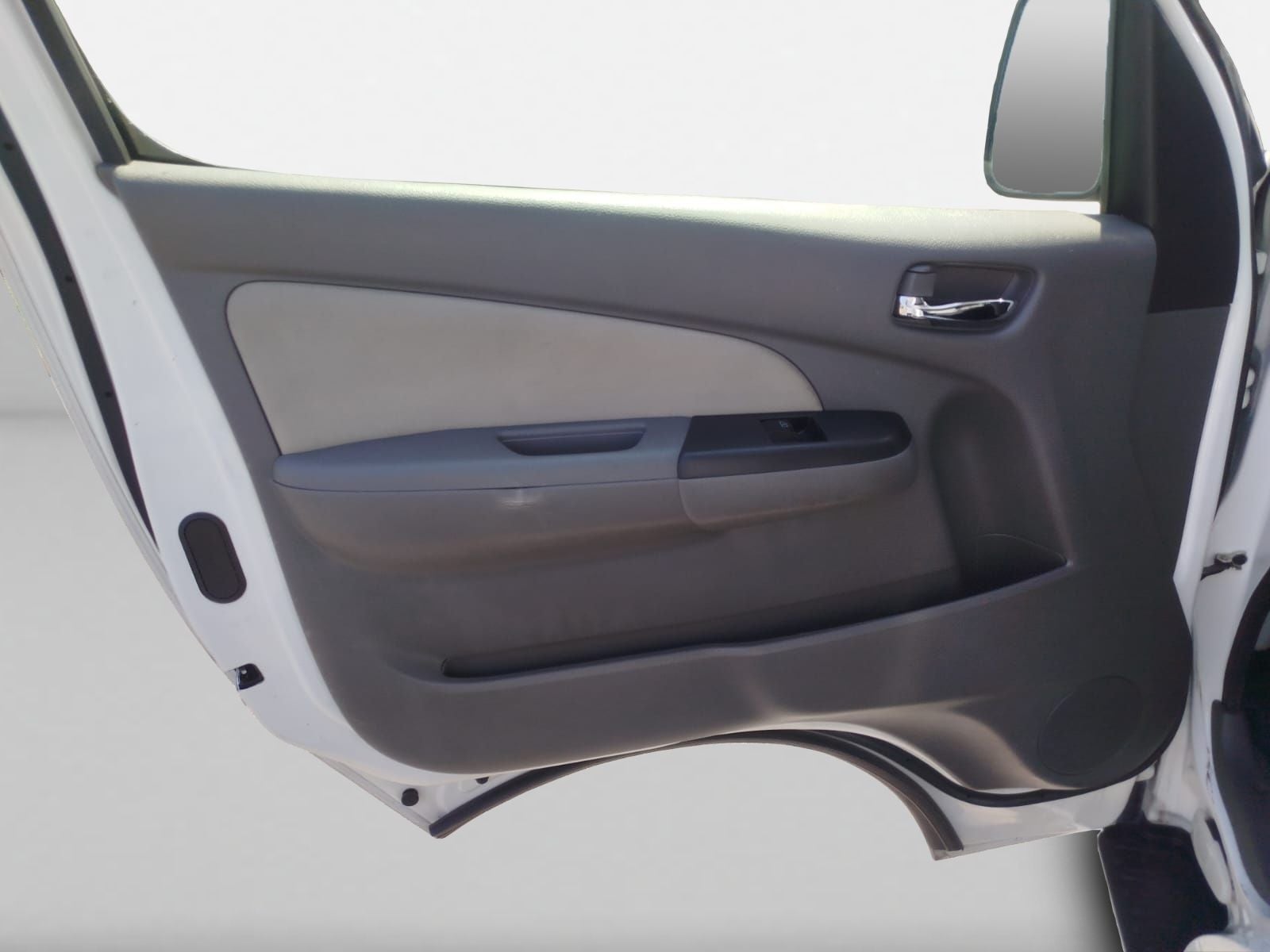 2020 Nissan Urvan 2.5 15 Pas Amplia Aa Mt