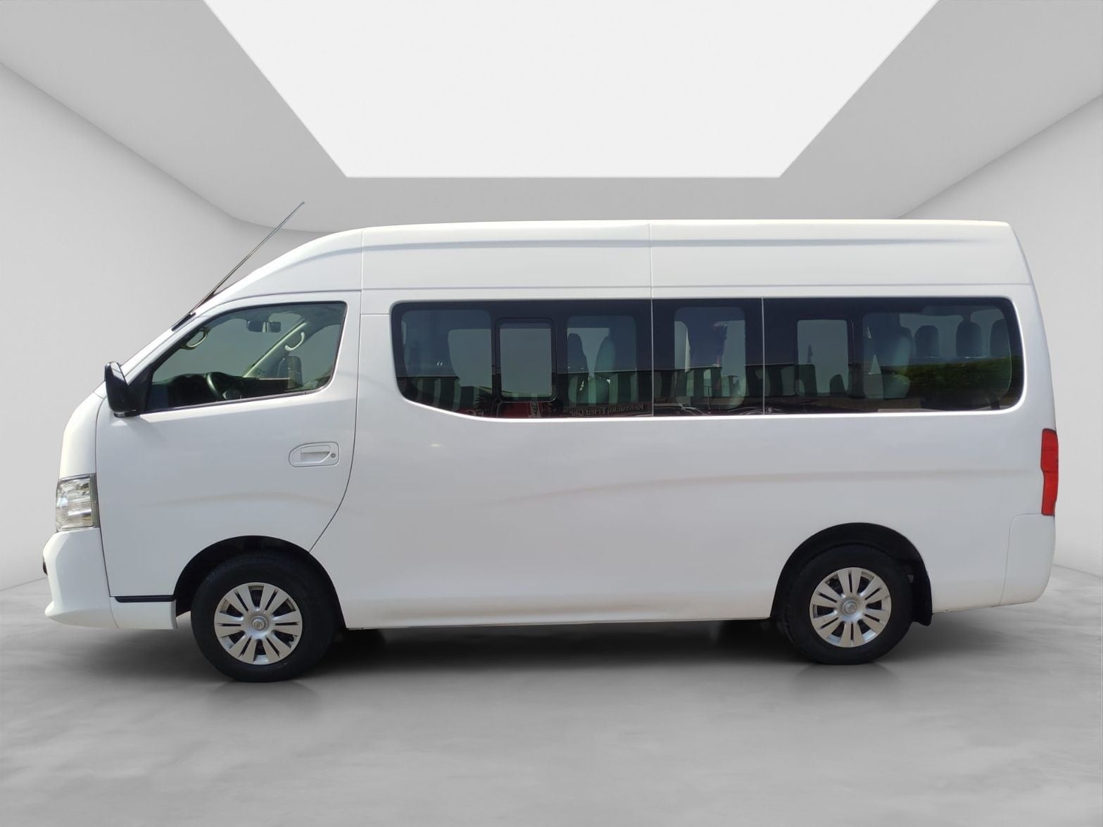 2020 Nissan Urvan 2.5 15 Pas Amplia Aa Mt