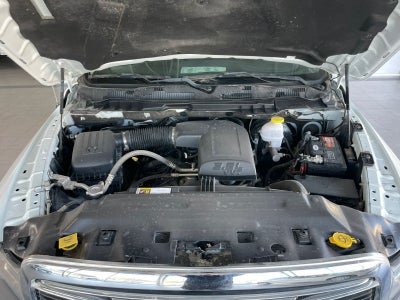 2022 RAM 1500 SLT Trabajo Crew Cab