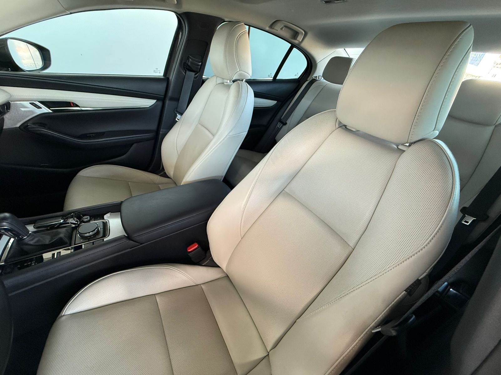 2025 Mazda Mazda 3 2.5 Signature Sedan At