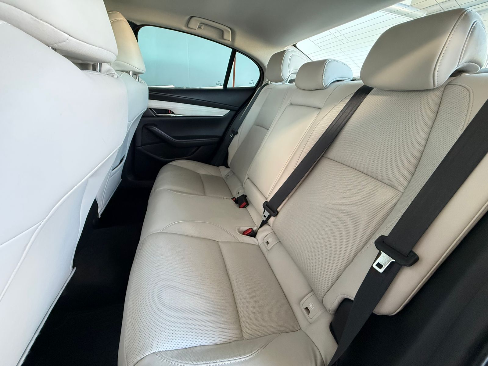 2025 Mazda Mazda 3 2.5 Signature Sedan At