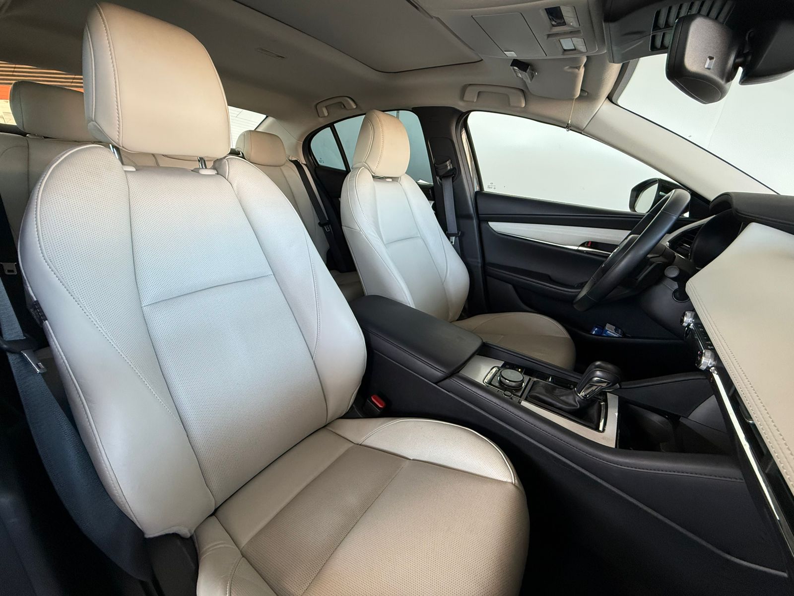 2025 Mazda Mazda 3 2.5 Signature Sedan At