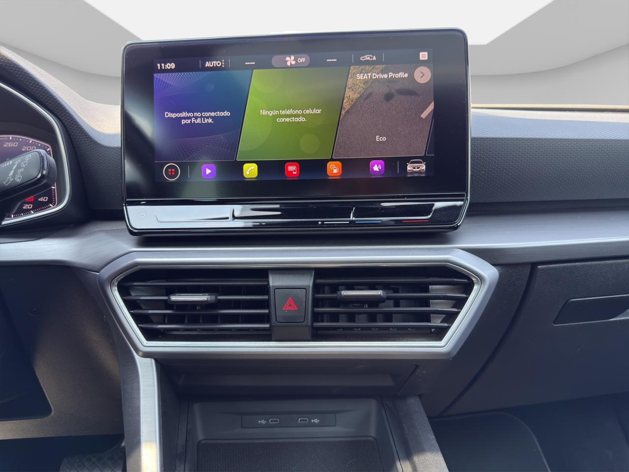 2022 Seat Leon 1.4 Style L4 150 HP At