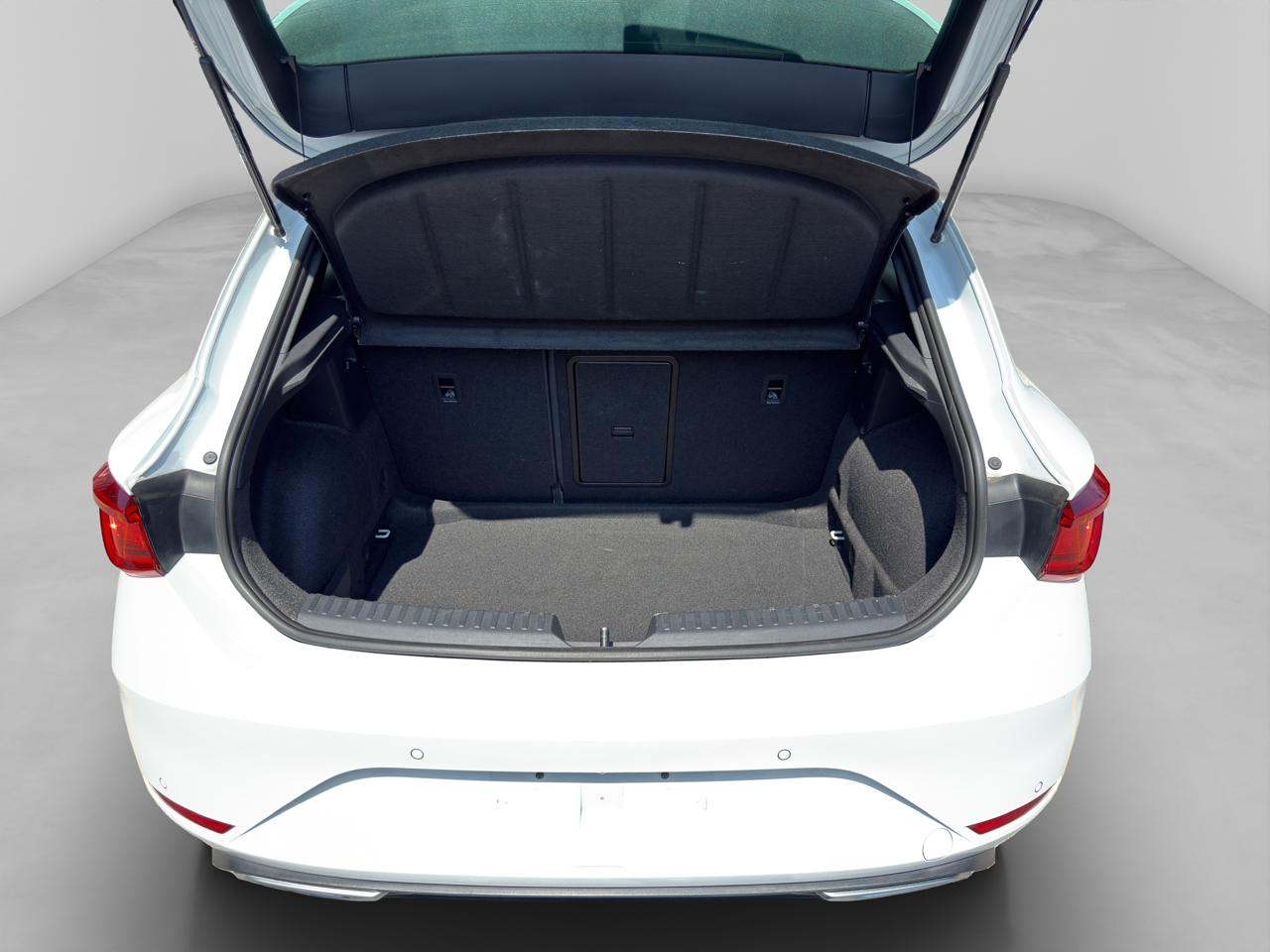 2022 Seat Leon 1.4 Style L4 150 HP At