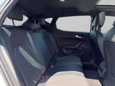 2022 Seat Leon 1.4 Style L4 150 HP At