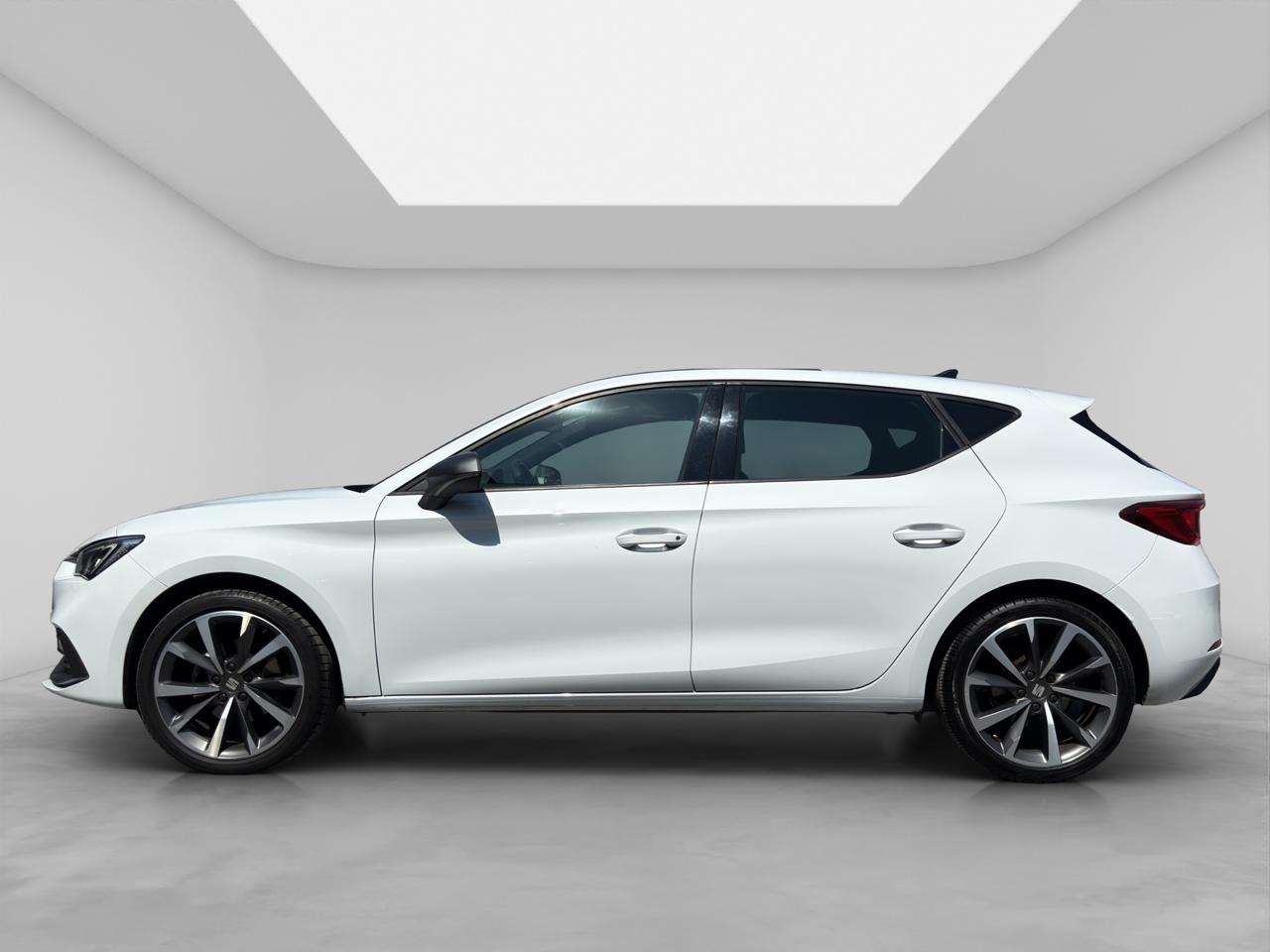 2022 Seat Leon 1.4 Style L4 150 HP At