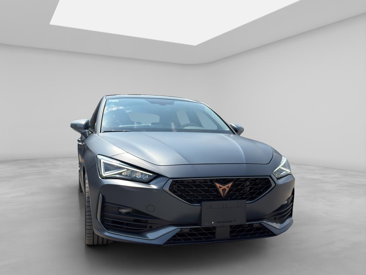 2023 Seat Leon cupra 300hp