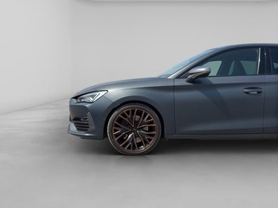 2023 Seat Leon cupra 300hp