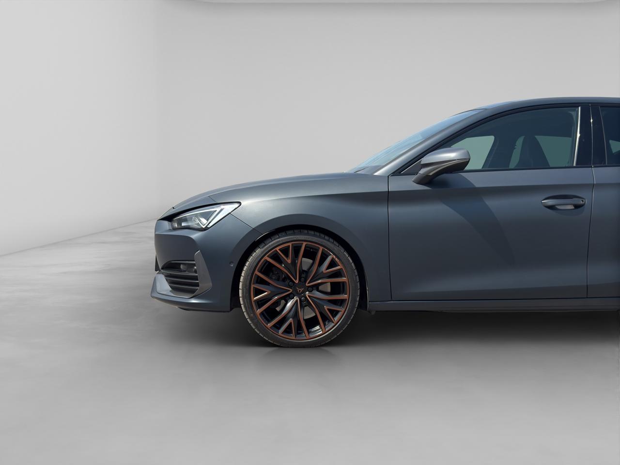 2023 Seat Leon cupra 300hp