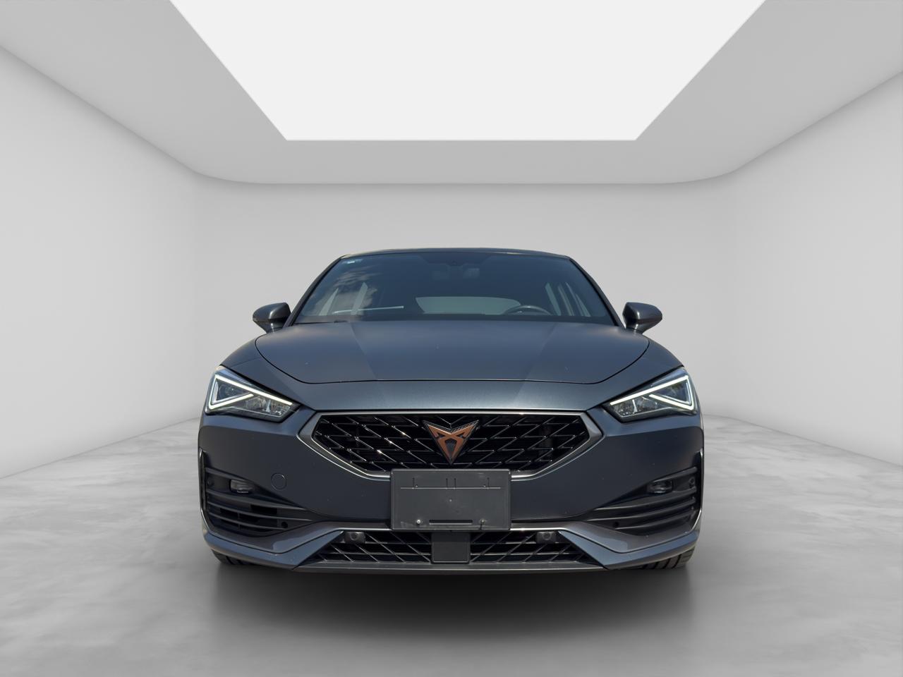2023 Seat Leon cupra 300hp