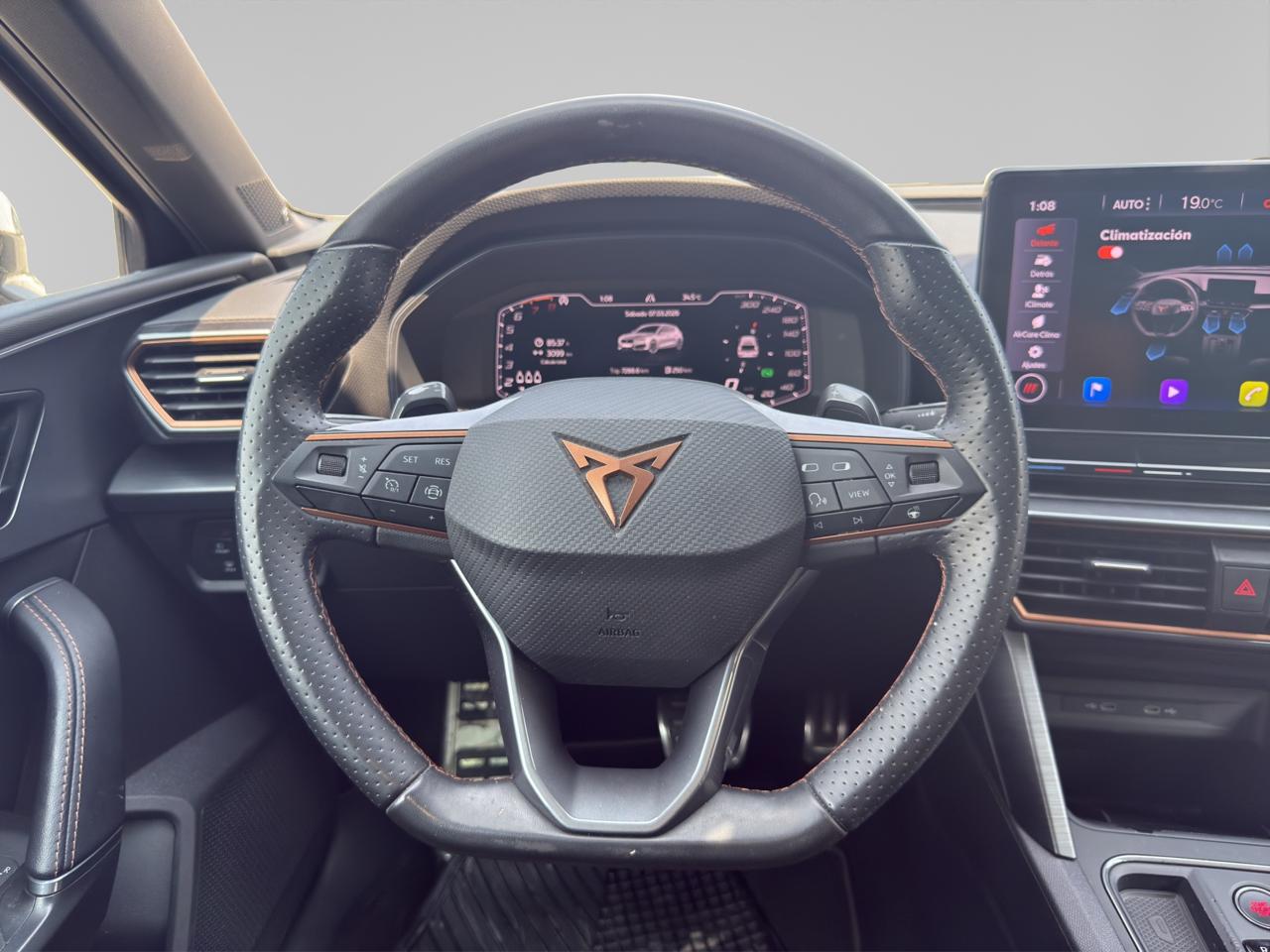 2023 Seat Leon cupra 300hp