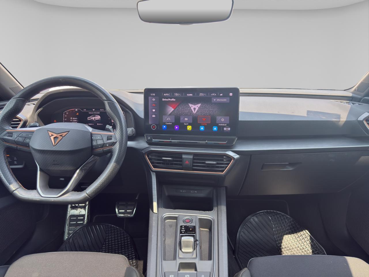 2023 Seat Leon cupra 300hp