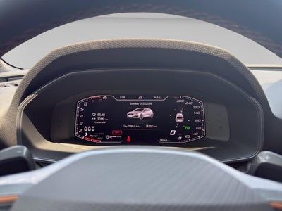 2023 Seat Leon cupra 300hp