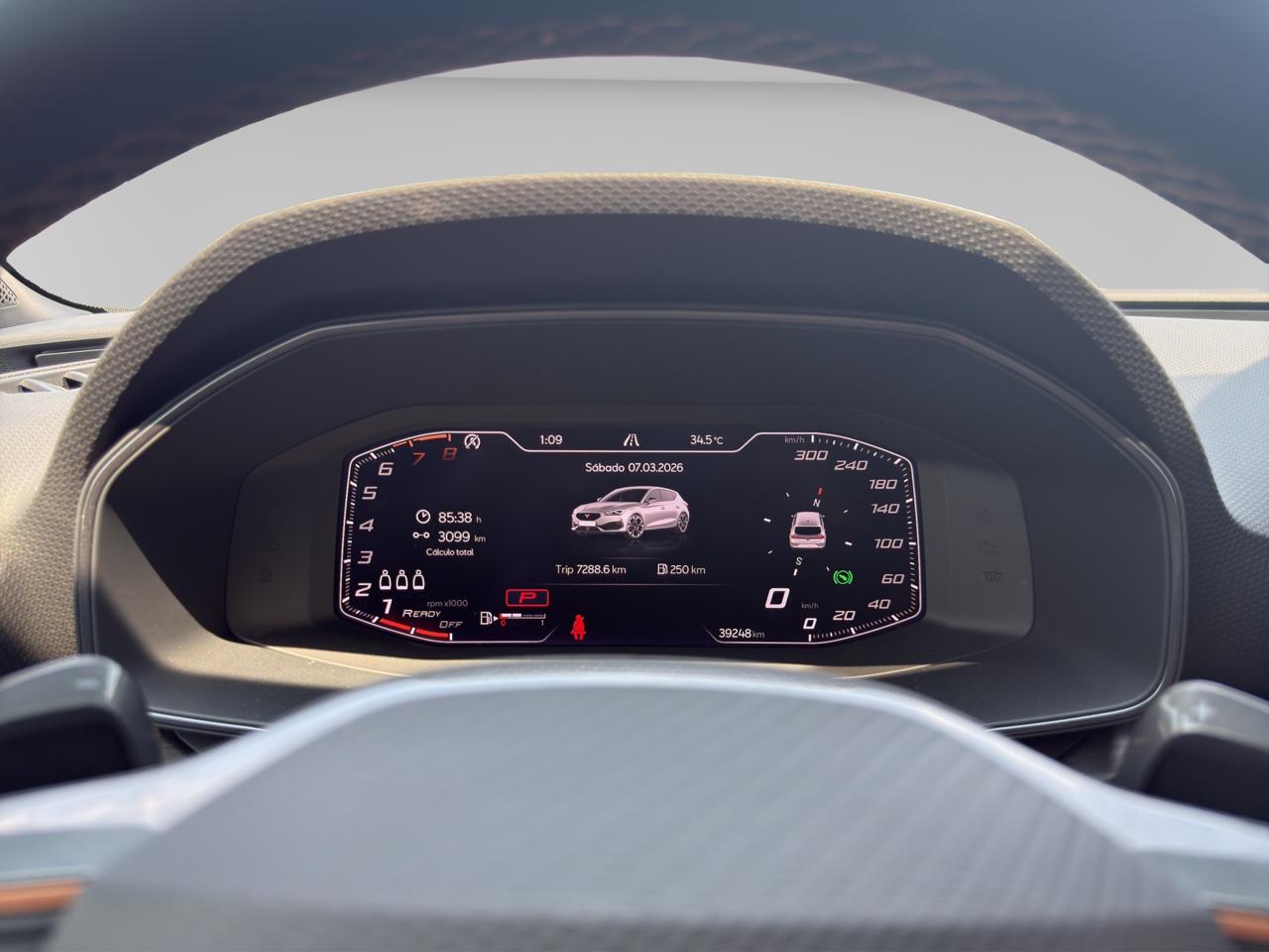 2023 Seat Leon cupra 300hp