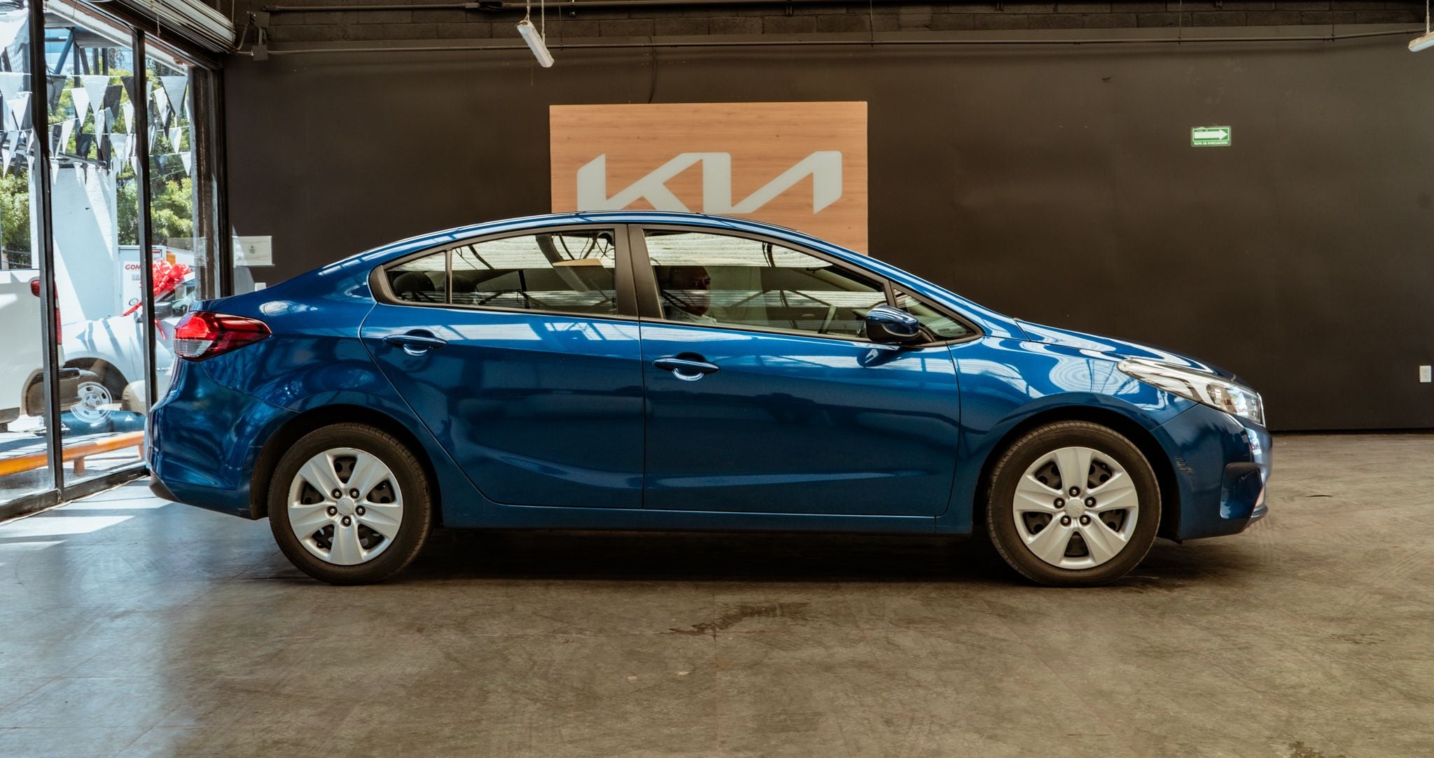 2017 Kia Forte 2.0 LX 4 p Mt
