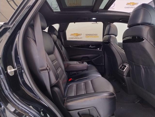 2017 Kia Sorento 3.3 V6 SXL Piel 7 Pasajeros AWD At