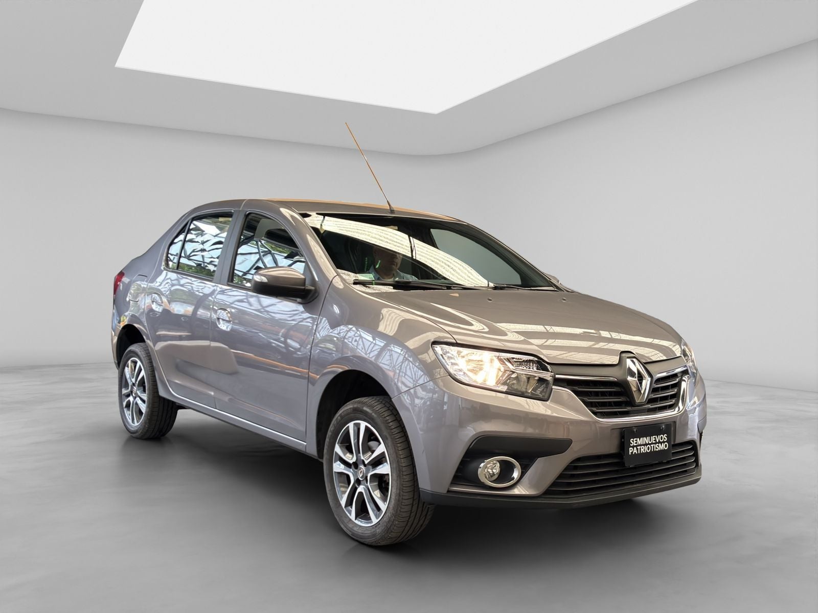 2023 Renault Logan 1.6 Intens Mt