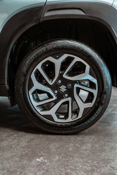 2025 Suzuki Fronx 1.5 Boostergreen Glx At